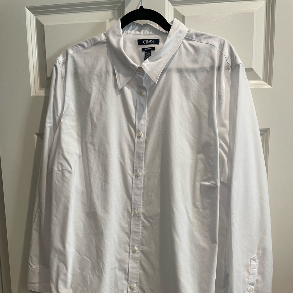 CHAPS NO IRON ladies long sleeve button down white shirt size 2XL